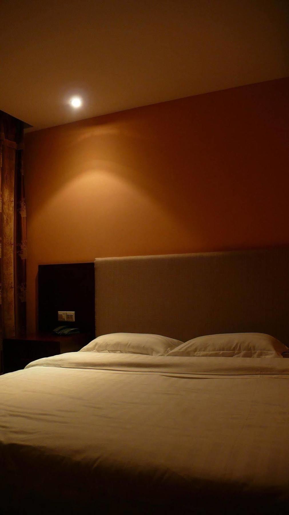 Zhao Qing Hotel Гуанджоу Екстериор снимка