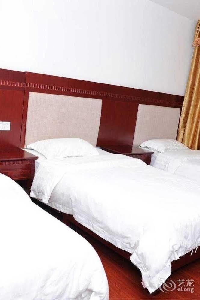 Zhao Qing Hotel Гуанджоу Екстериор снимка